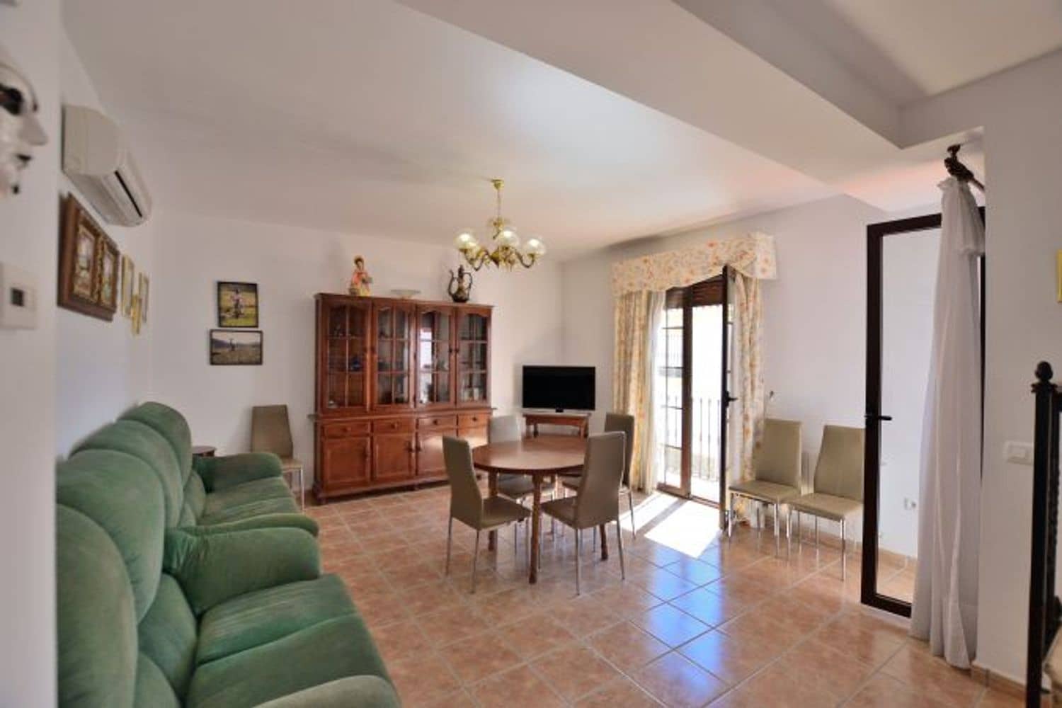 4 soverom Hus til salgs i Montejaque med garasje - € 200 000 (Ref: 8425838)