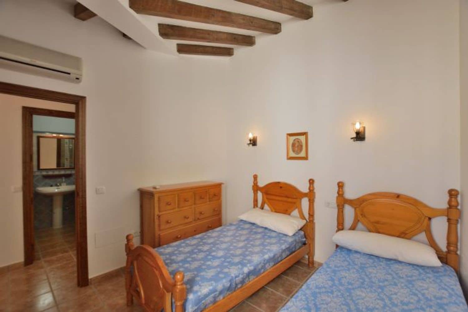 4 soverom Hus til salgs i Montejaque med garasje - € 200 000 (Ref: 8425838)