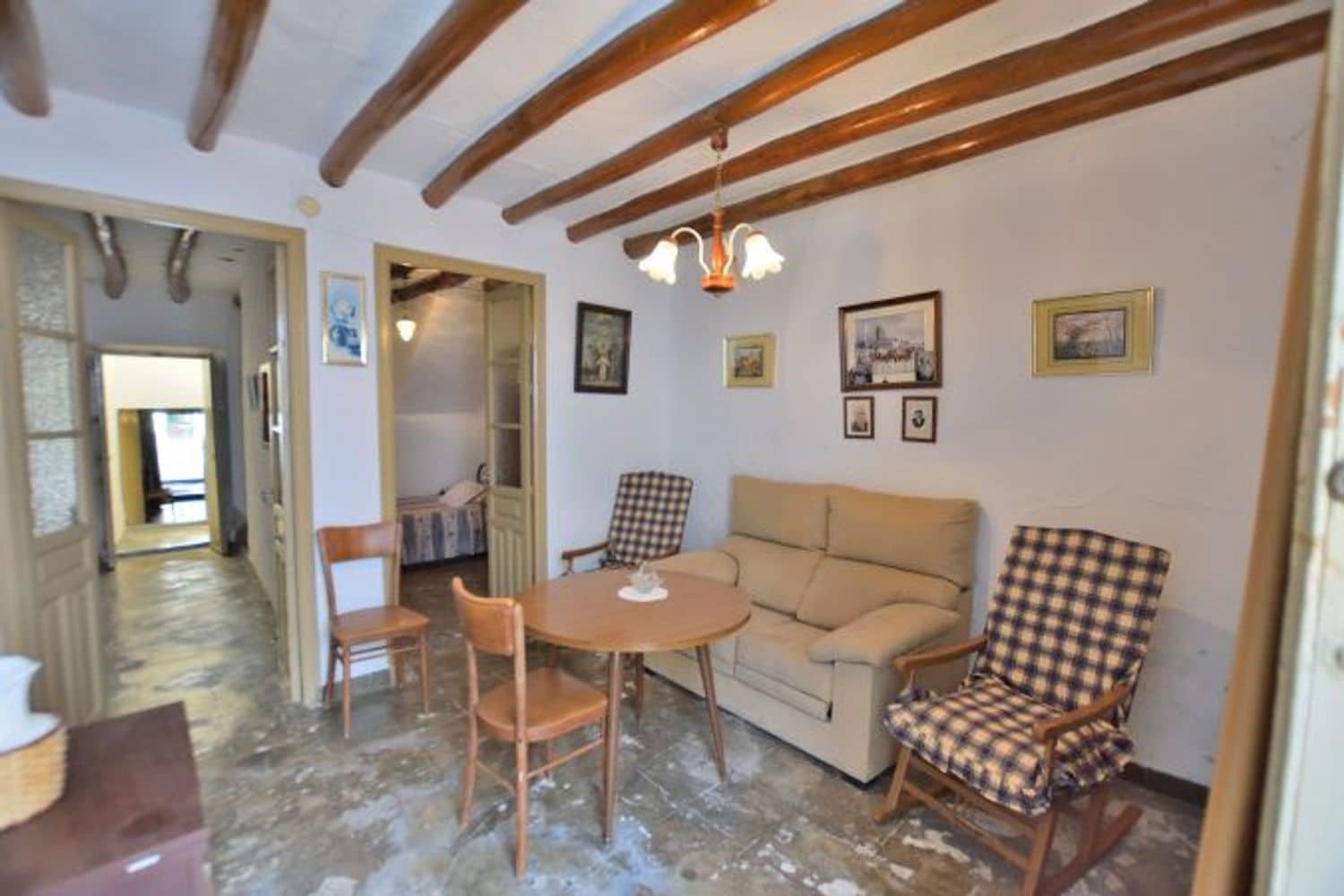 4 soveværelse Byhus til salg i Cuevas del Becerro med garage - € 54.000 (Ref: 8499734)