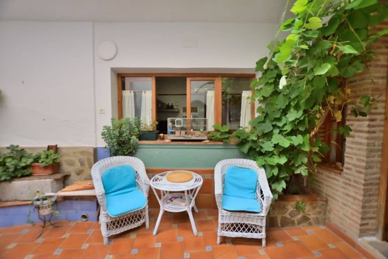 5 bedroom Townhouse for sale in Benaojan with garage - € 275,000 (Ref: 8531496)