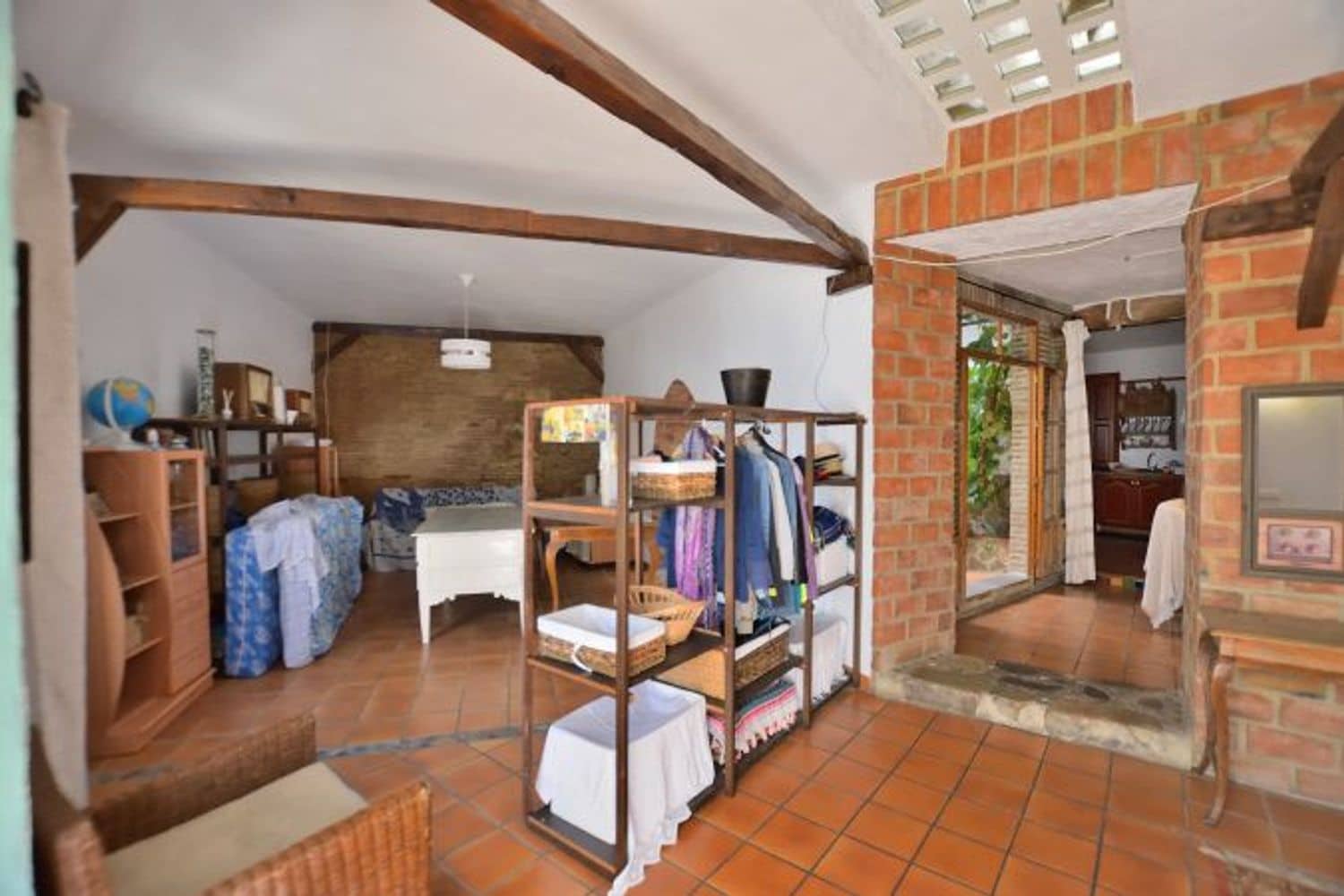 5 bedroom Townhouse for sale in Benaojan with garage - € 275,000 (Ref: 8531496)