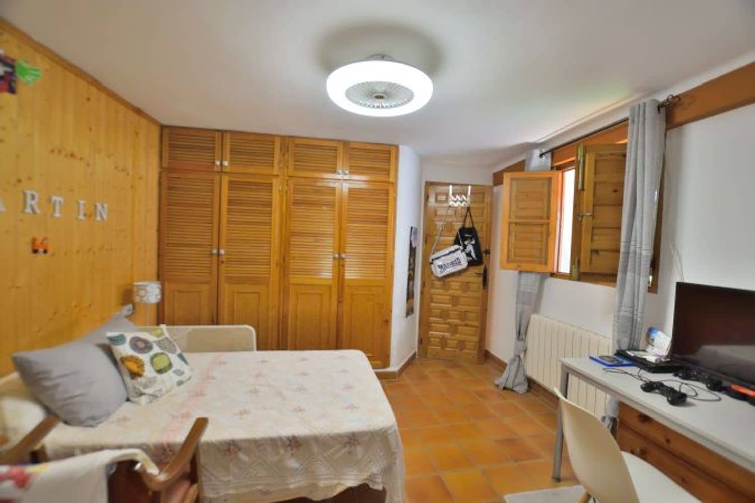 5 soverom Hus til salgs i Benaojan med garasje - € 275 000 (Ref: 8531496)