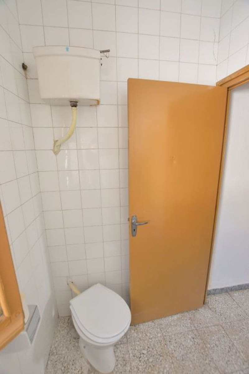 3 makuuhuone Omakotitalo myytävänä paikassa Ronda mukana 
autotalli - 180 000 € (Ref: 8564341)