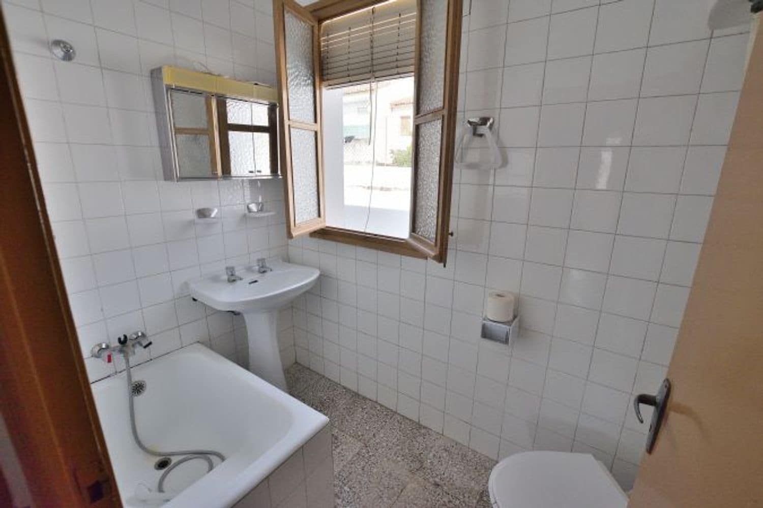 3 makuuhuone Omakotitalo myytävänä paikassa Ronda mukana 
autotalli - 180 000 € (Ref: 8564341)