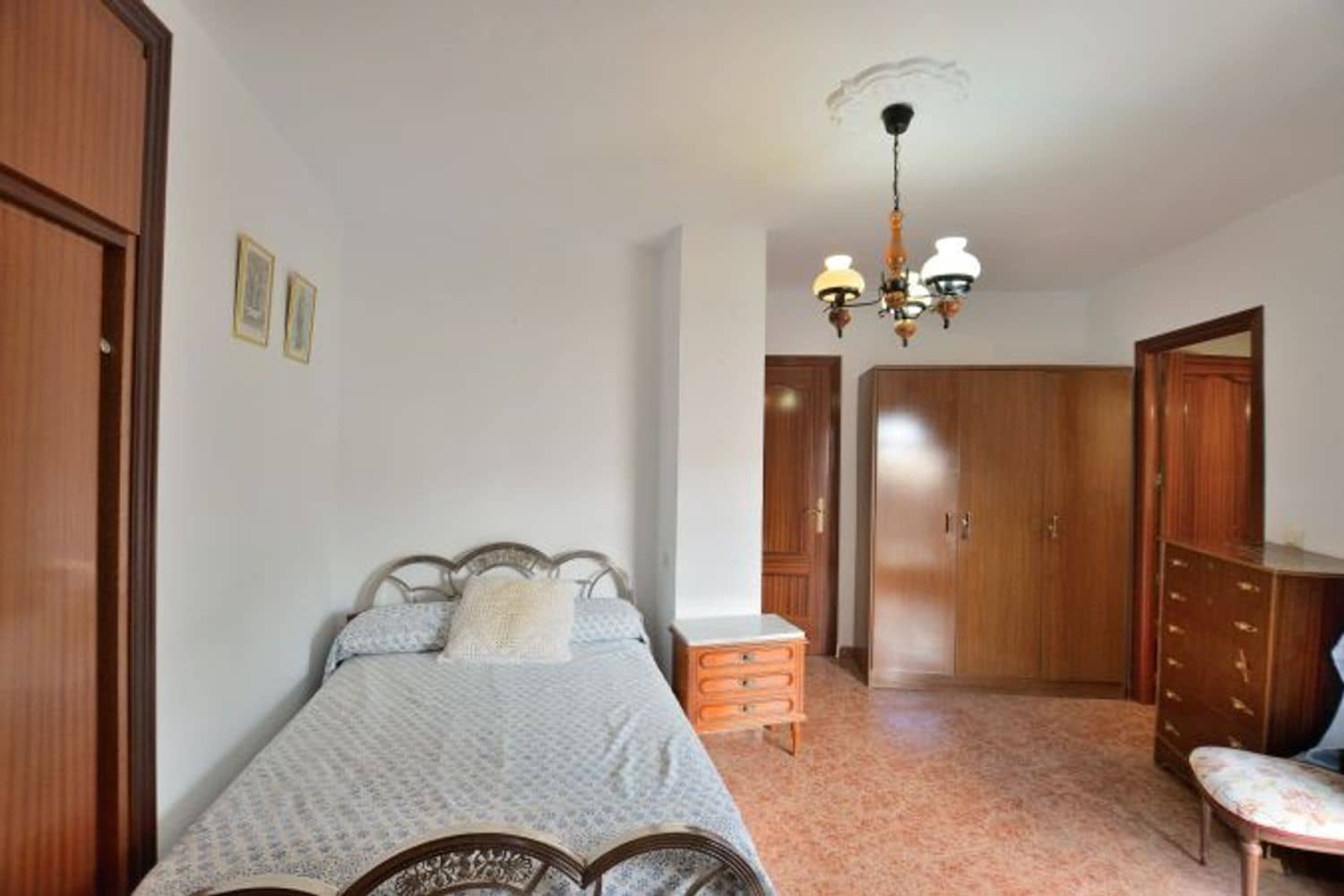 3 bedroom Townhouse for sale in Ronda with garage - € 295,000 (Ref: 8661844)