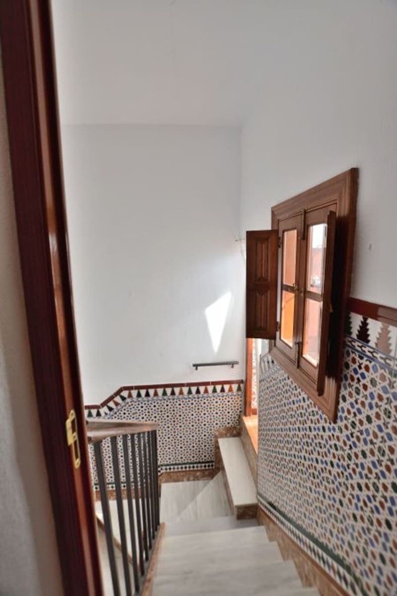 3 bedroom Townhouse for sale in Ronda with garage - € 295,000 (Ref: 8661844)