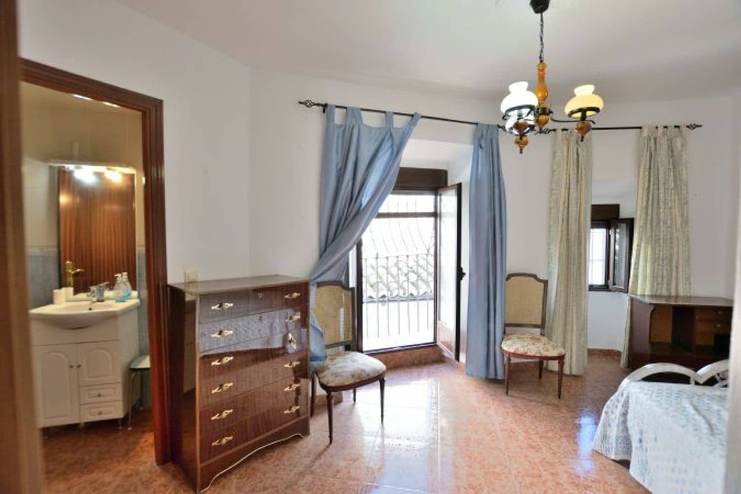 3 bedroom Townhouse for sale in Ronda with garage - € 295,000 (Ref: 8661844)