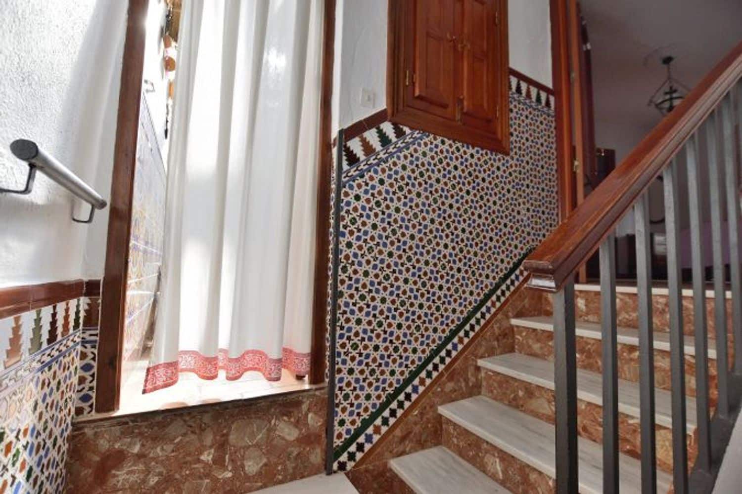 3 bedroom Townhouse for sale in Ronda with garage - € 295,000 (Ref: 8661844)