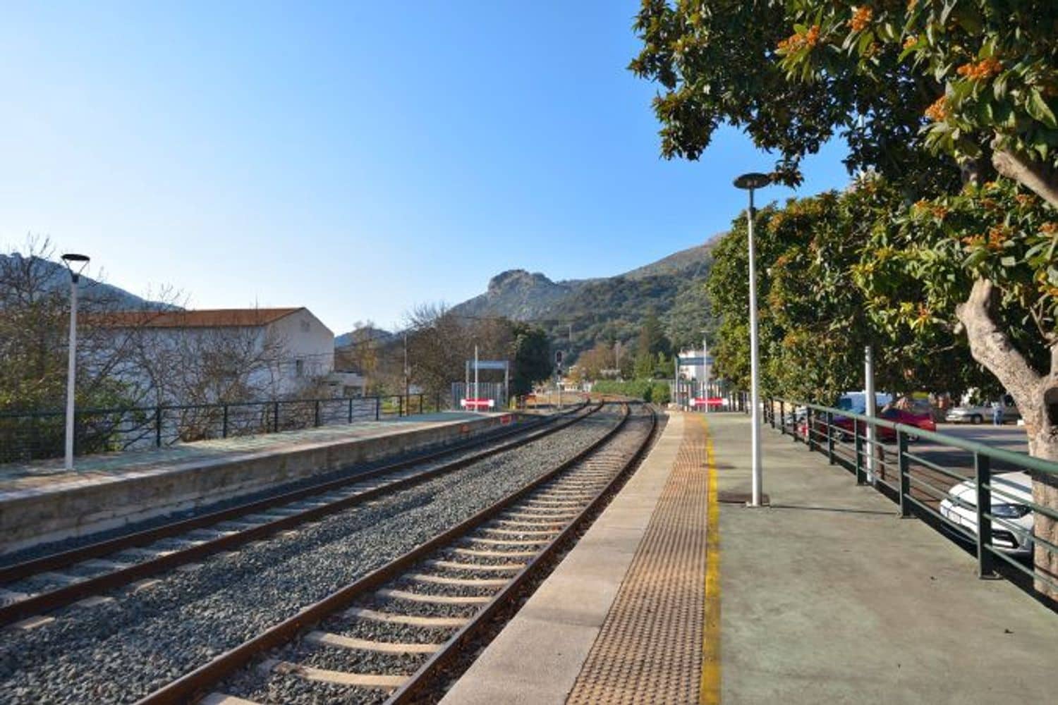 3 soveværelse Byhus til salg i Benaojan med swimmingpool garage - € 189.500 (Ref: 8703495)