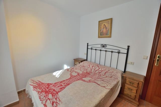 1 bedroom Apartment for rent in Faraján with garage - € 390 (Ref: 8854407)