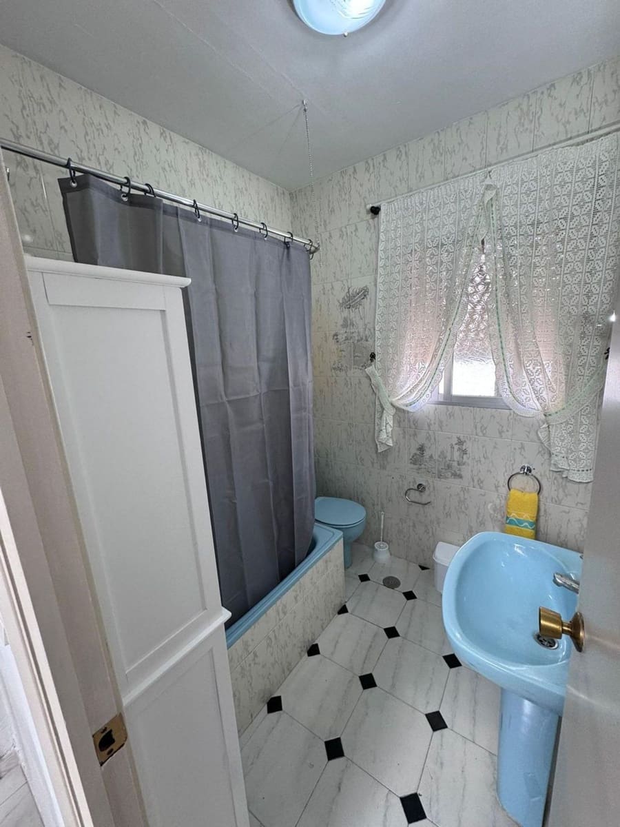 3 soverom Hus til salgs i Olvera - € 85 000 (Ref: 8910799)