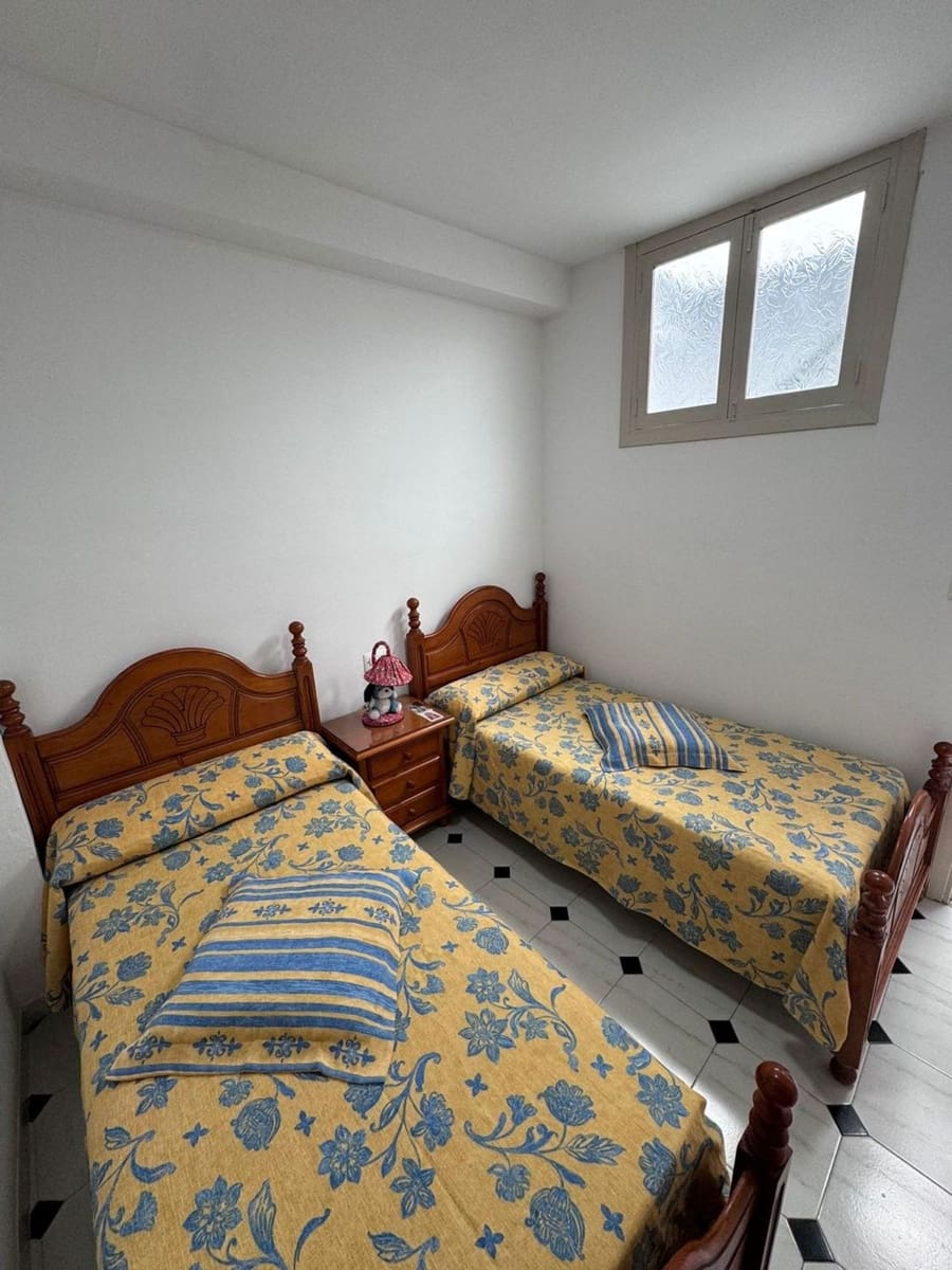 3 soverom Hus til salgs i Olvera - € 85 000 (Ref: 8910799)