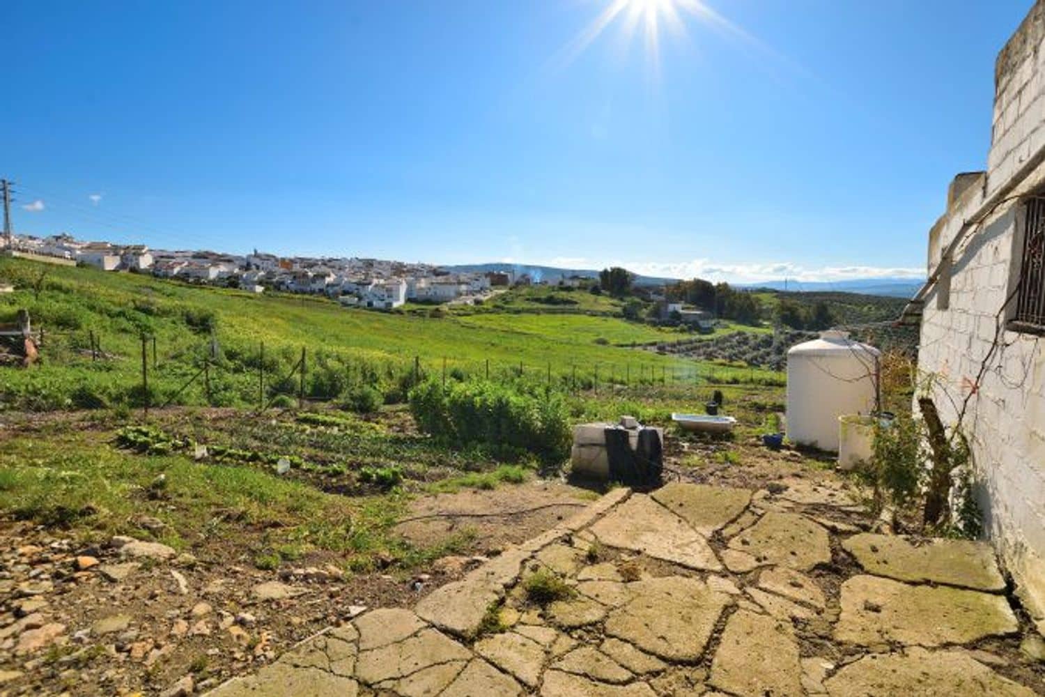 Grunde uden byggetilladelser til salg i Olvera - € 44.000 (Ref: 8910800)