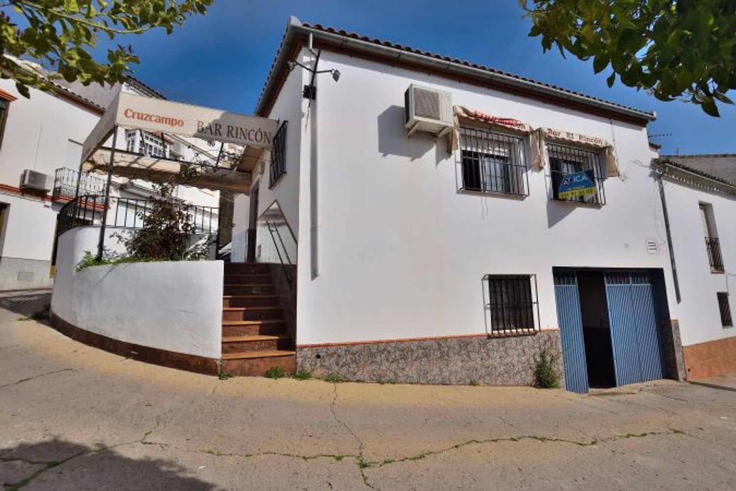 Erhverv til salg i Olvera - € 120.000 (Ref: 8910801)