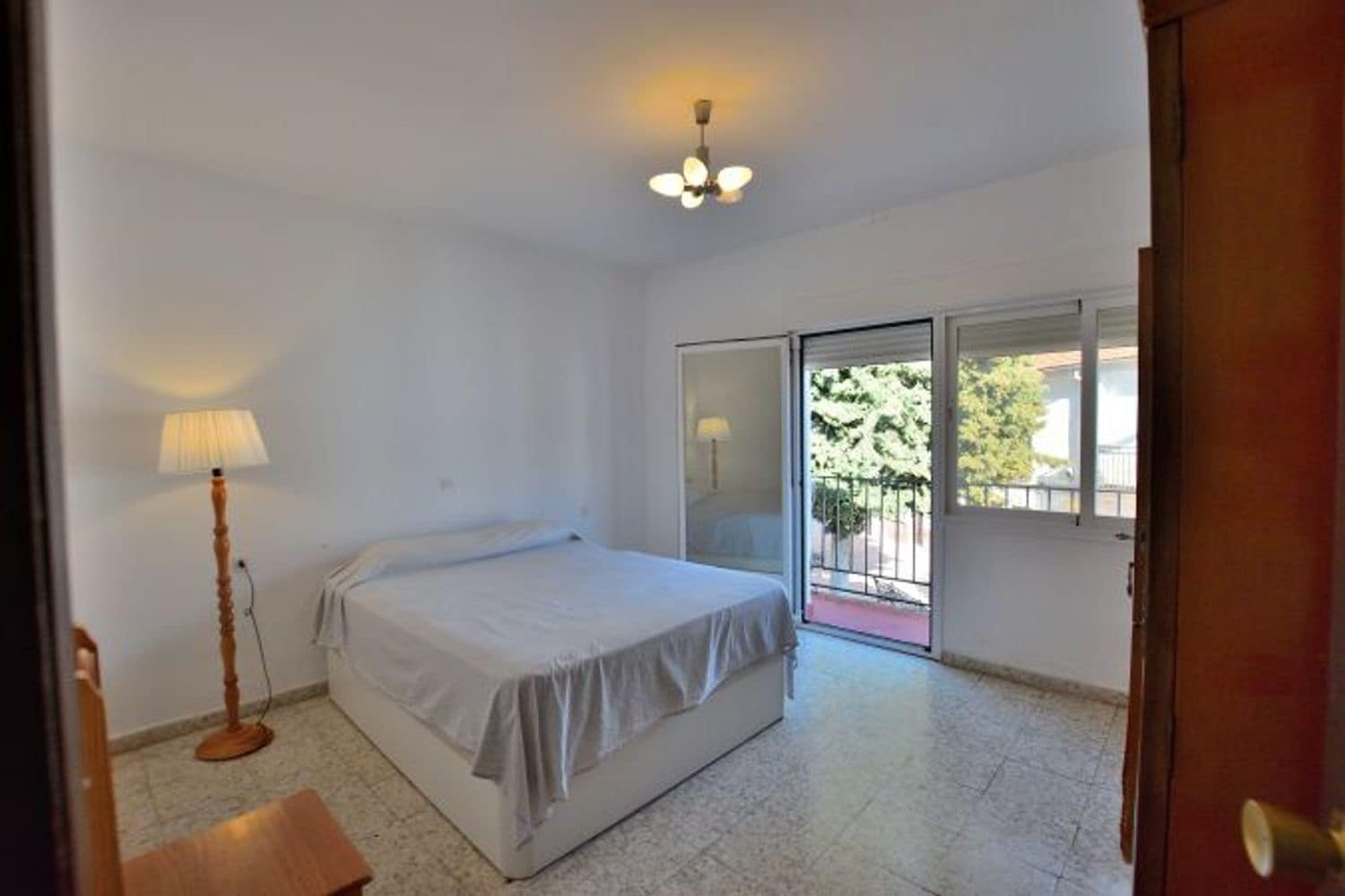 3 soveværelse Byhus til salg i Ronda med garage - € 210.000 (Ref: 8912497)