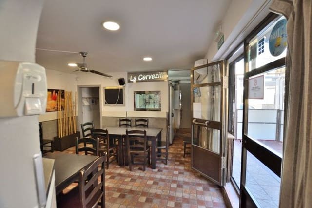 3 soveværelse Byhus til salg i Ronda med garage - € 210.000 (Ref: 8912497)