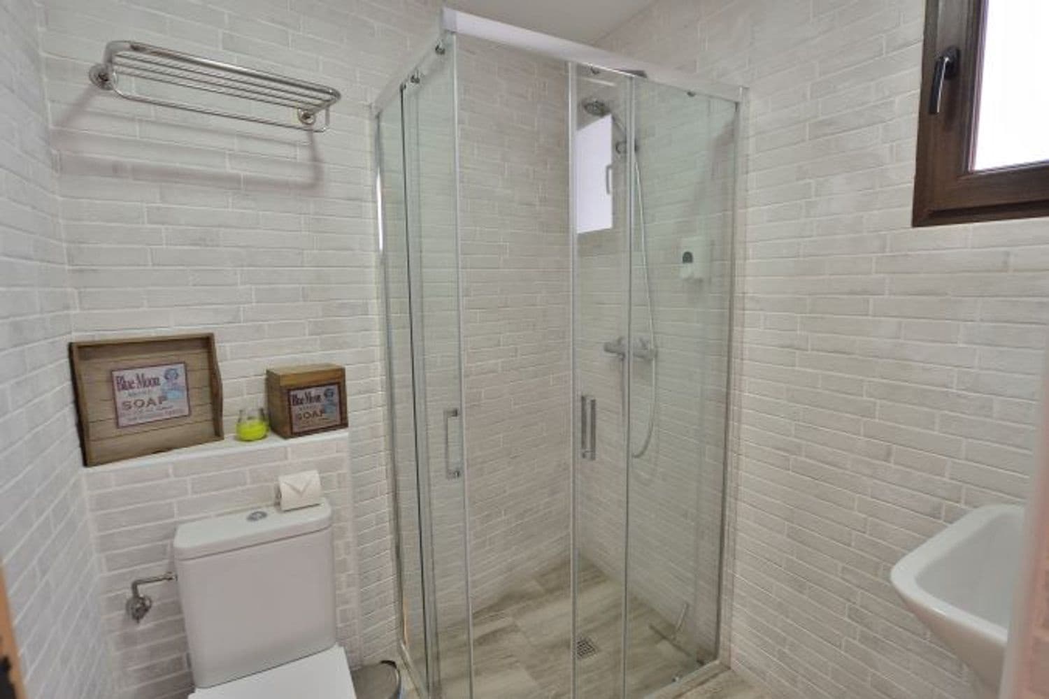 5 soverom Hus til salgs i Montejaque med garasje - € 159 000 (Ref: 8982013)