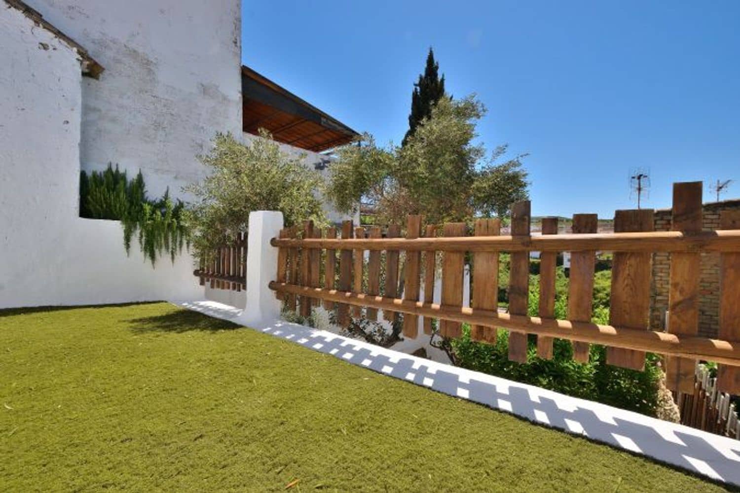 3 soverom Hus til salgs i Arriate med svømmebasseng garasje - € 149 500 (Ref: 8993550)