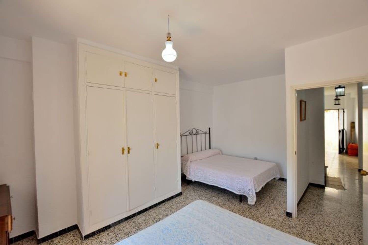 3 sypialnia Dom na sprzedaż w Parauta z garażem - 150 000 € (Ref: 9002822)