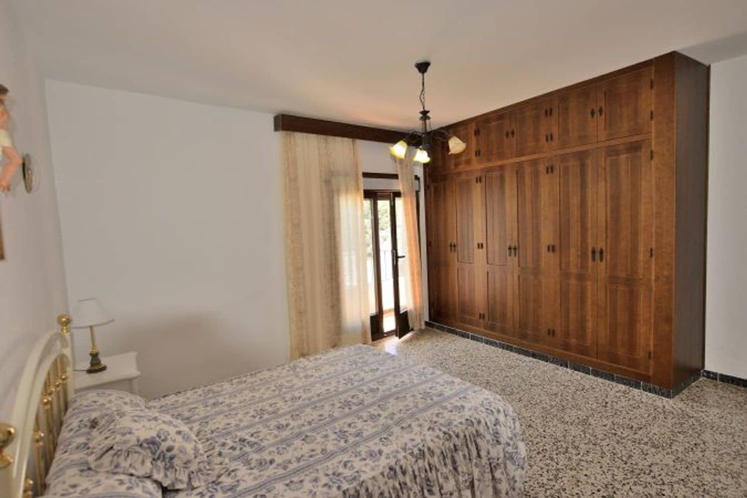 3 sypialnia Dom na sprzedaż w Parauta z garażem - 150 000 € (Ref: 9002822)