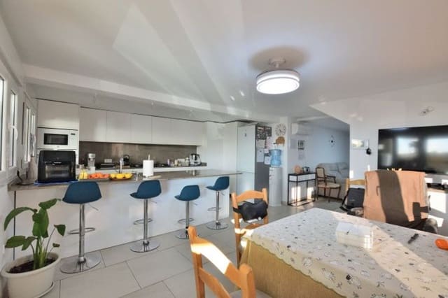 3 soveværelse Finca/Landehus til salg i Ronda med swimmingpool garage - € 315.000 (Ref: 9019804)