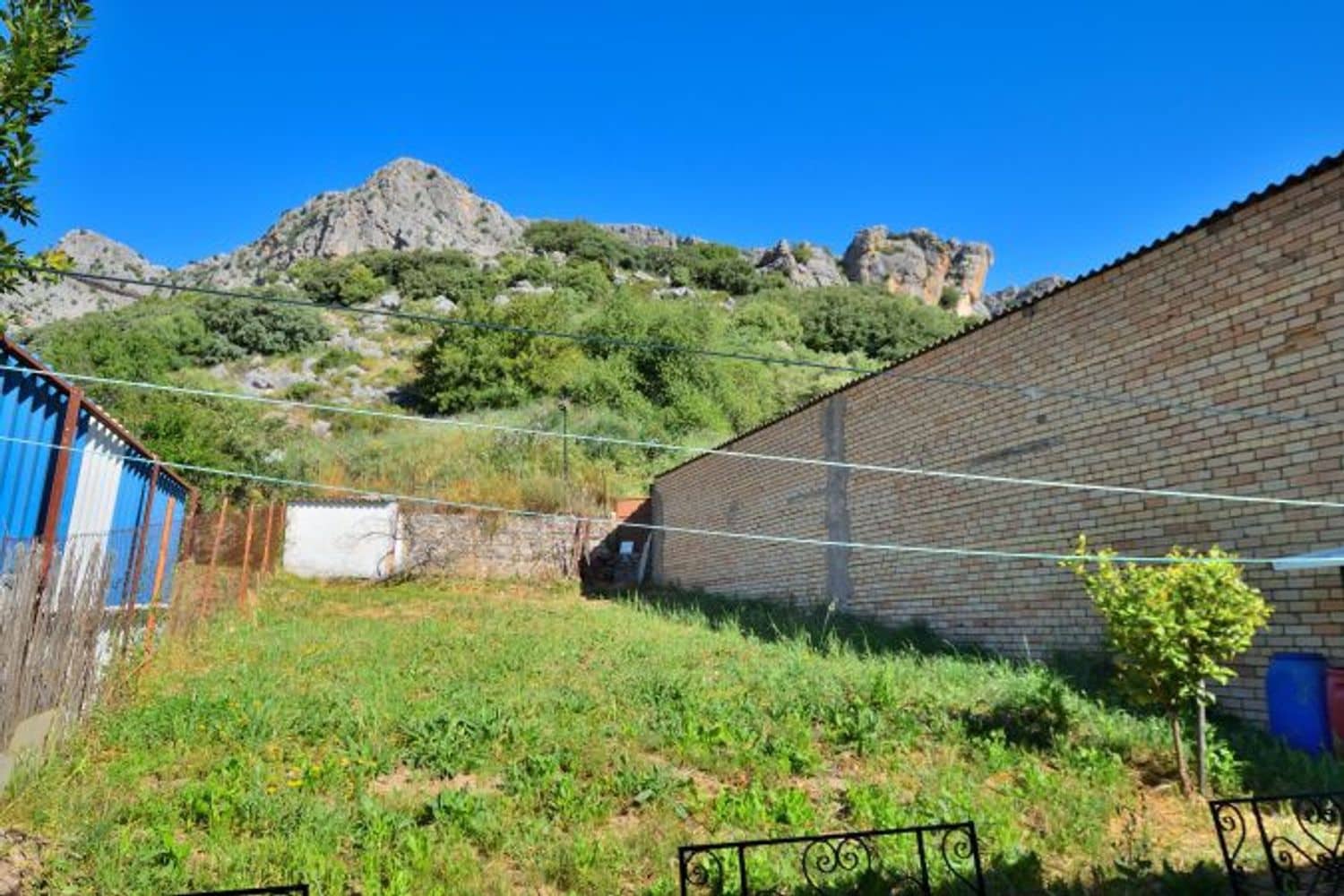 Byhus til salg i Montejaque - € 220.000 (Ref: 9022891)