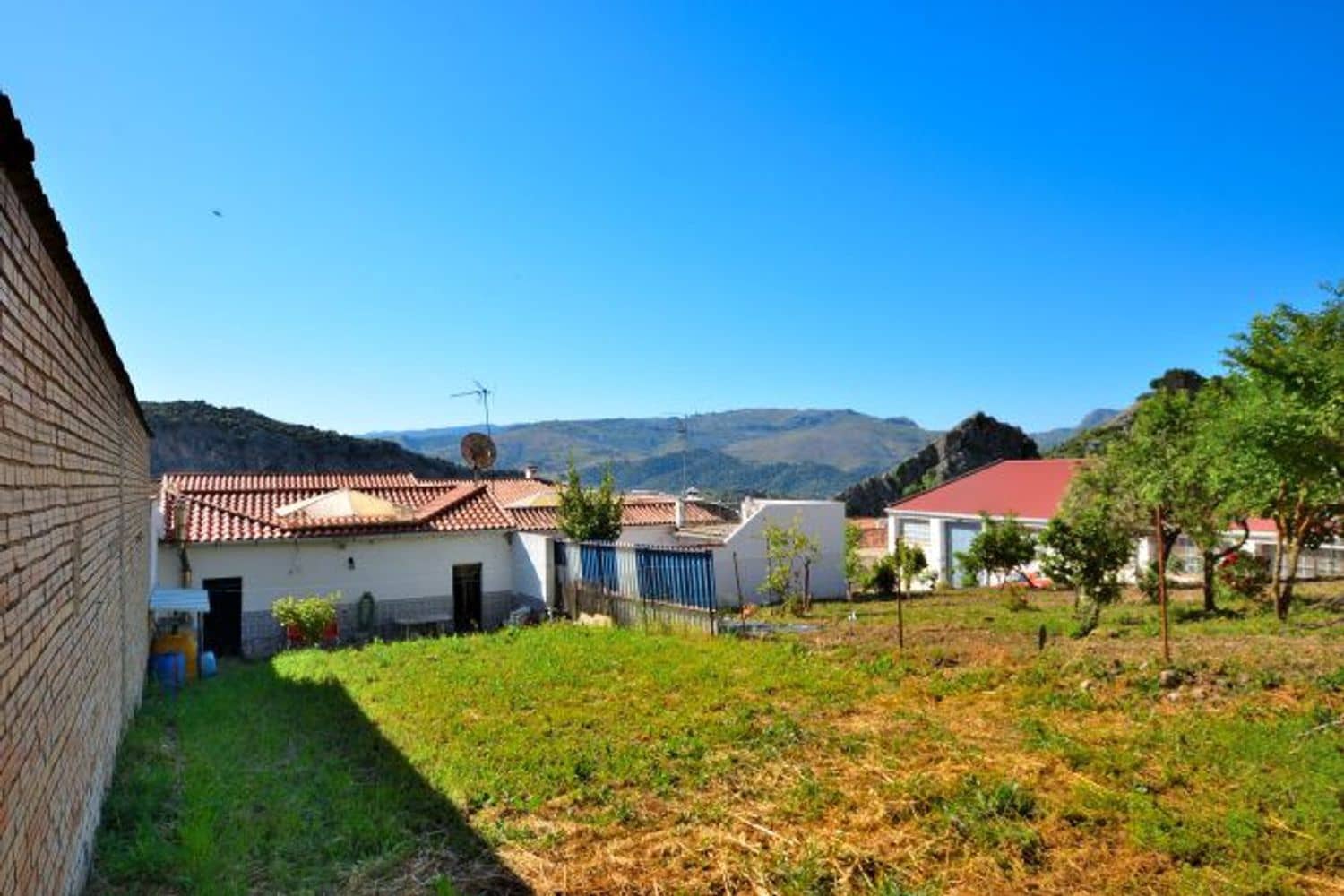 Byhus til salg i Montejaque - € 220.000 (Ref: 9022891)