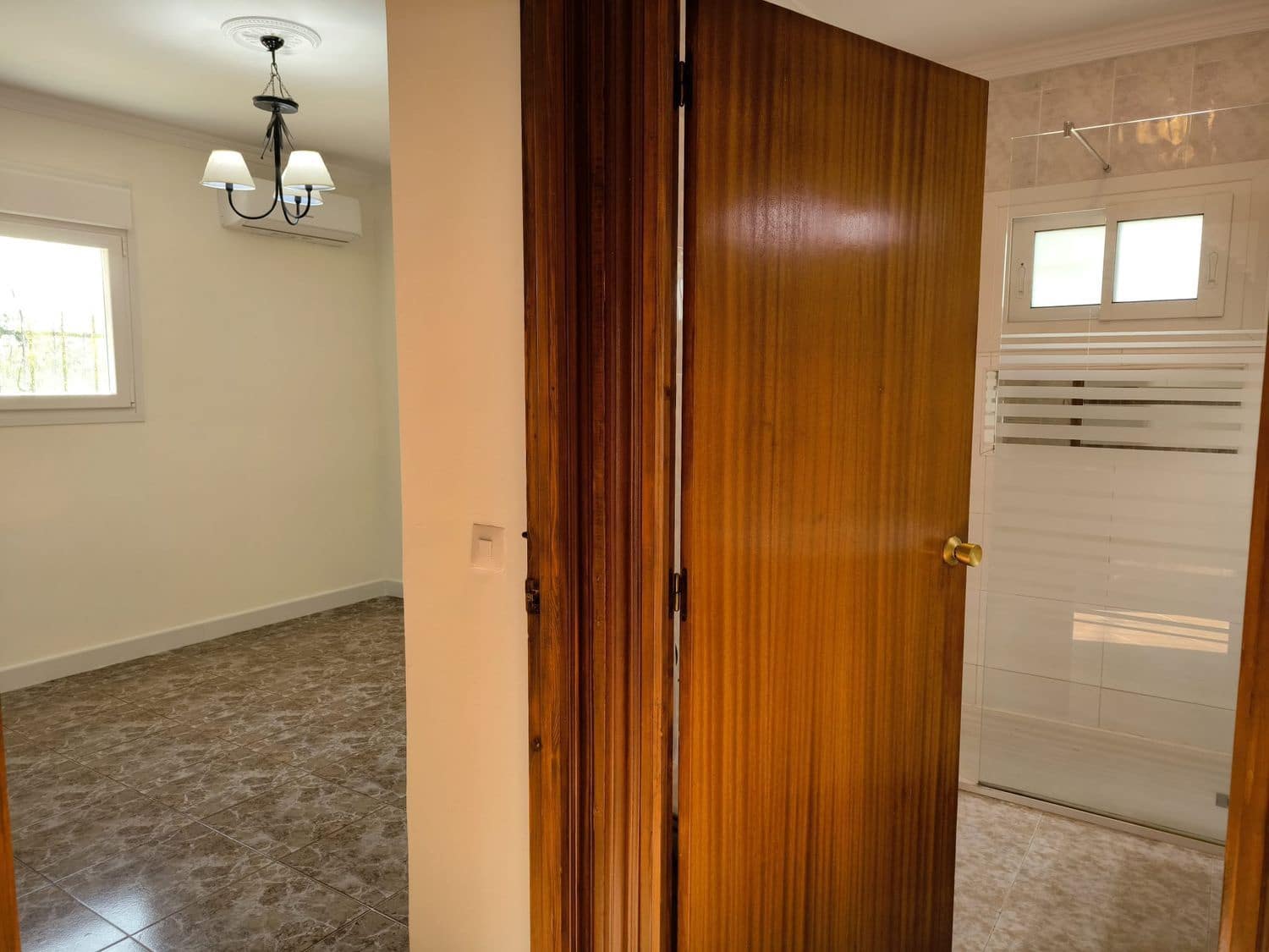 2 bedroom Finca/Country House for sale in Arriate with pool garage - € 350,000 (Ref: 9072947)