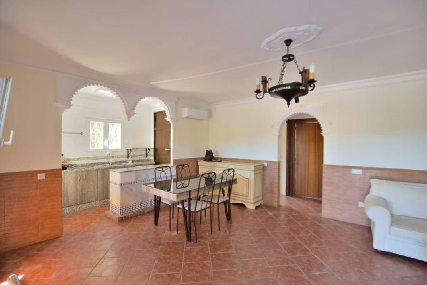 2 bedroom Finca/Country House for sale in Arriate with pool garage - € 350,000 (Ref: 9072947)