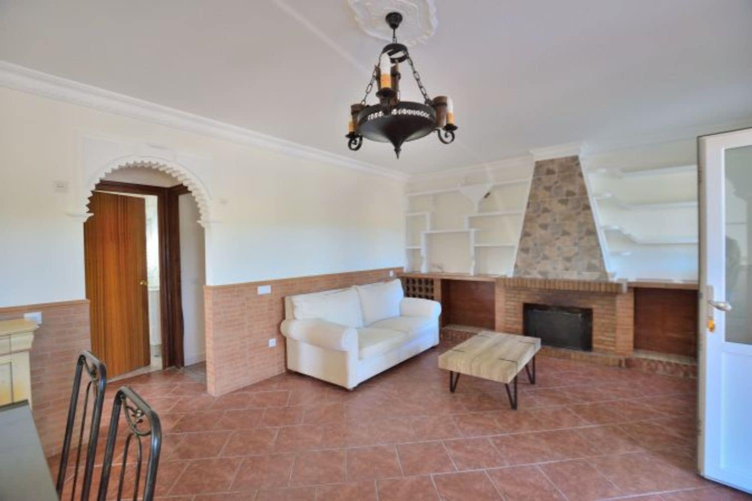2 bedroom Finca/Country House for sale in Arriate with pool garage - € 350,000 (Ref: 9072947)