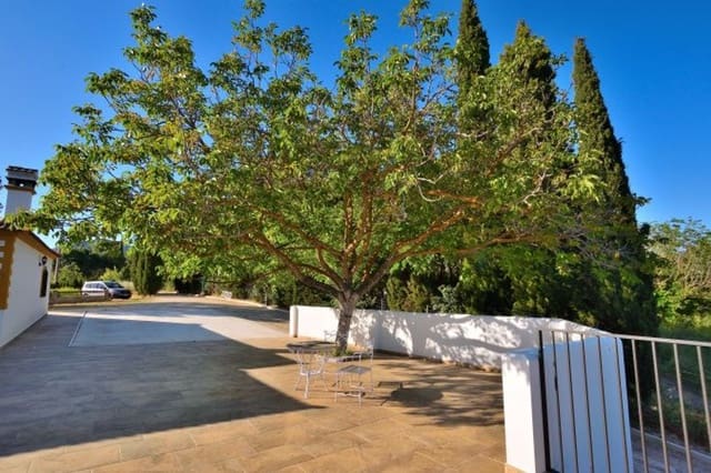 2 quarto Quinta/Casa Rural para venda em Arriate com piscina garagem - 350 000 € (Ref: 9072947)