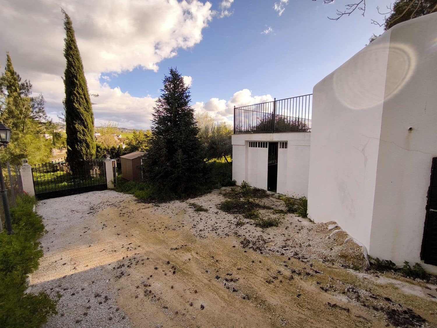 2 bedroom Finca/Country House for sale in Arriate with pool garage - € 350,000 (Ref: 9072947)