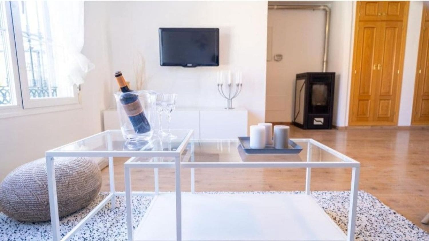 3 bedroom Townhouse for rent in Ronda with pool garage - € 900 (Ref: 9074654)