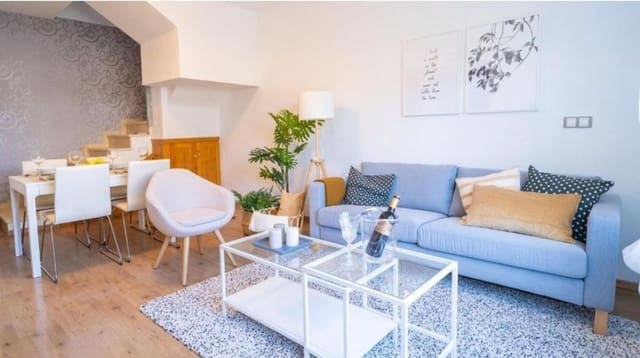 3 sypialnia Dom do wynajęcia w Ronda z basenem garażem - 900 € (Ref: 9074654)