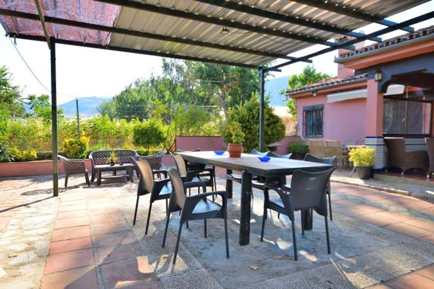 3 soveværelse Finca/Landehus til salg i Benaojan med swimmingpool garage - € 230.000 (Ref: 9101871)