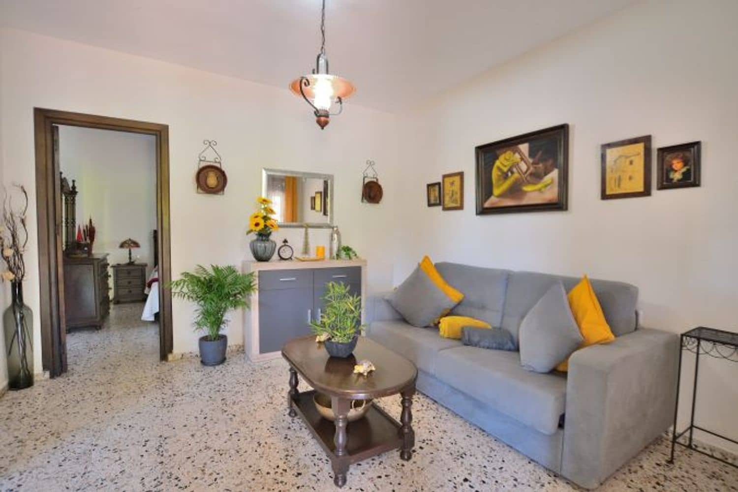 3 soveværelse Finca/Landehus til salg i Benaojan med swimmingpool garage - € 230.000 (Ref: 9101871)