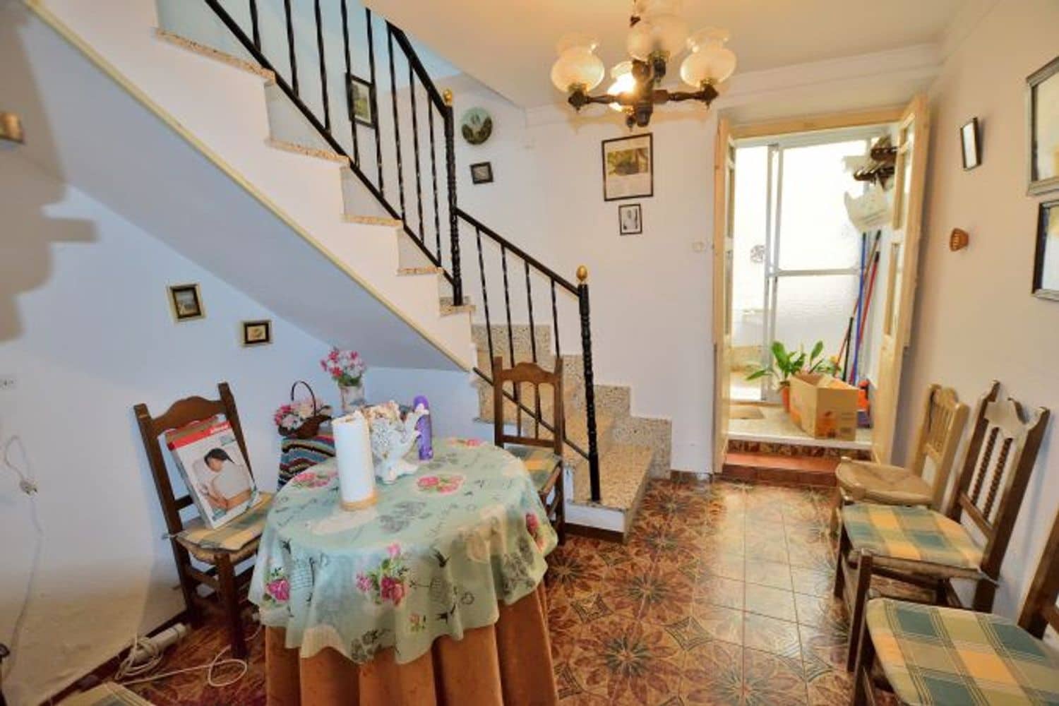 3 soverom Hus til salgs i Arriate med garasje - € 135 000 (Ref: 9101872)