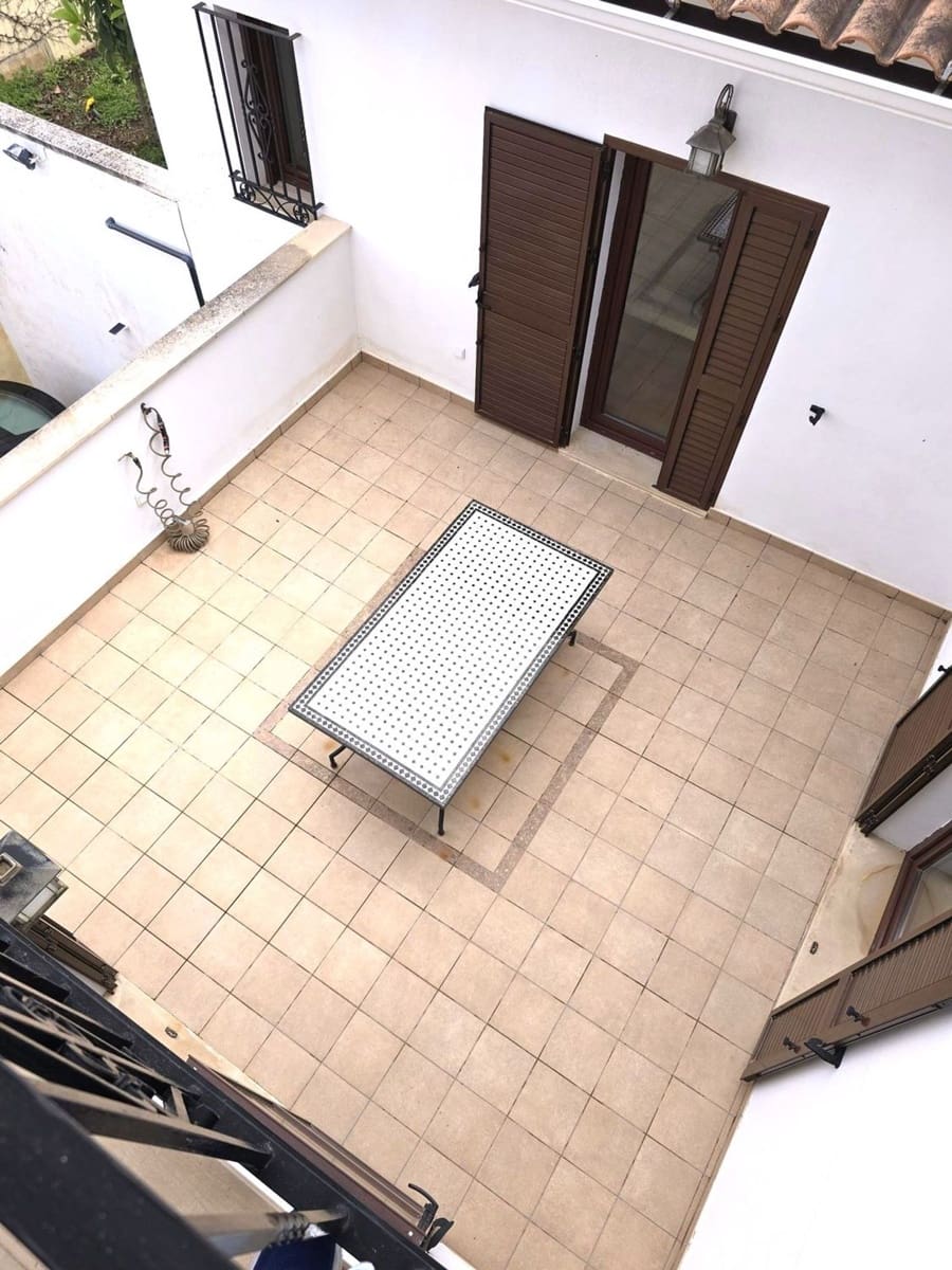 4 soveværelse Villa til salg i Ronda med swimmingpool garage - € 396.000 (Ref: 9101873)