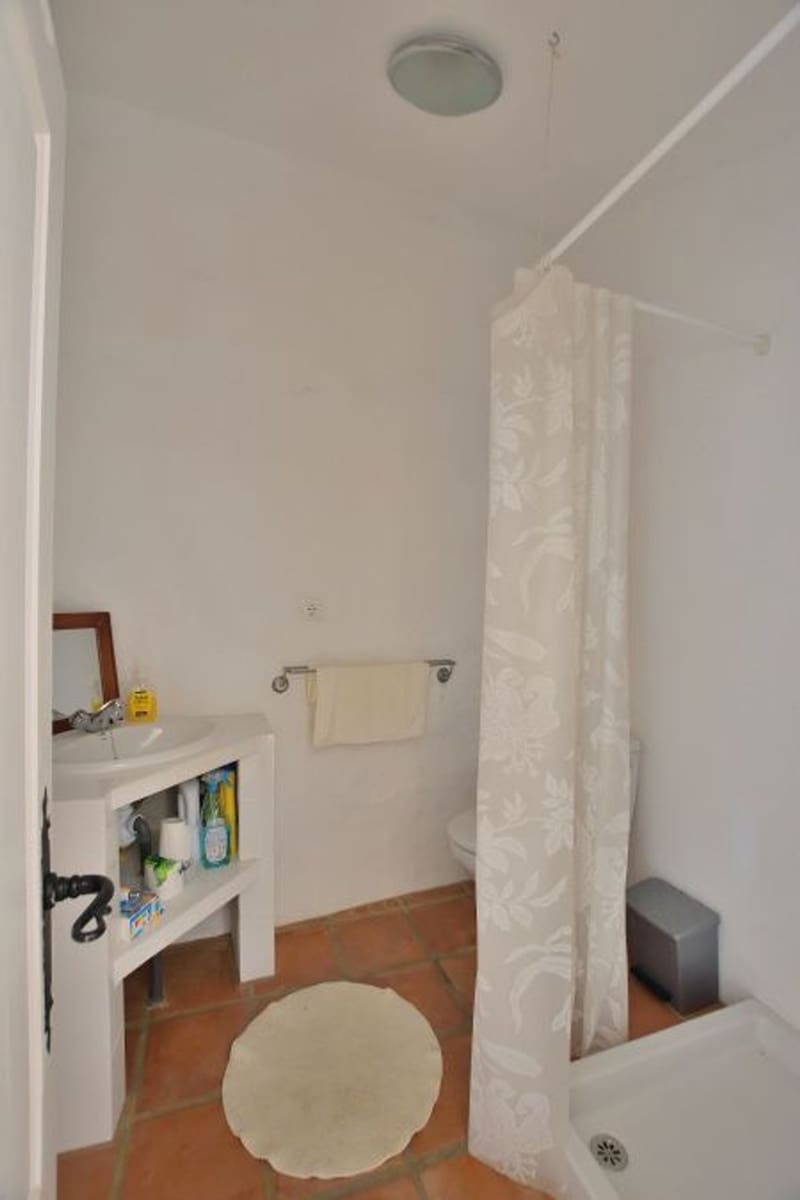 2 soverom Hus til salgs i Montejaque med garasje - € 85 000 (Ref: 9104183)