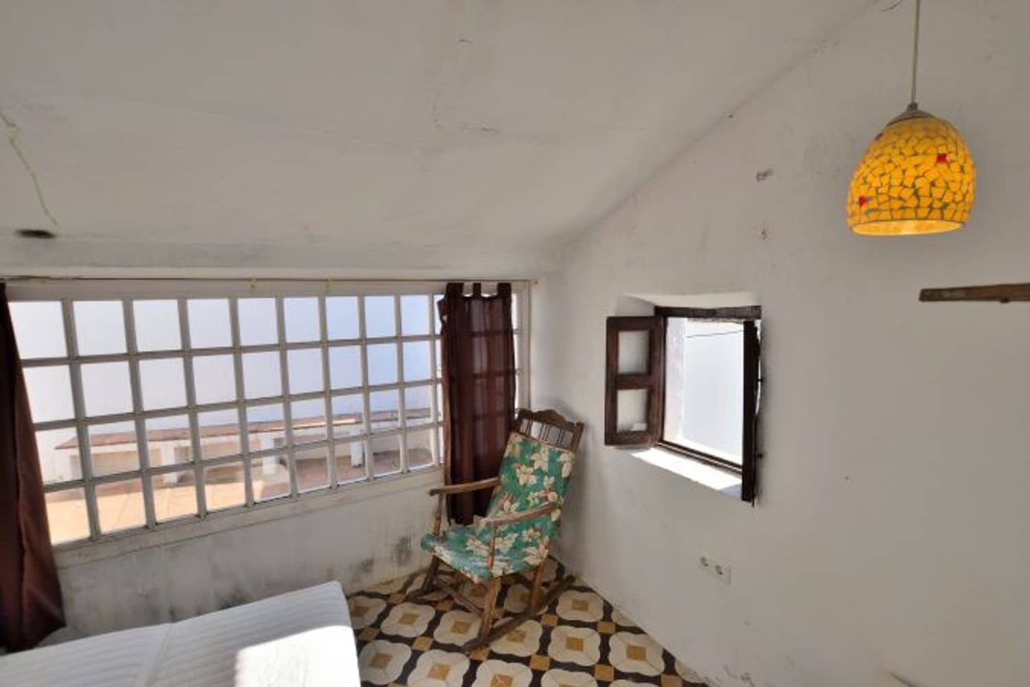 2 soverom Hus til salgs i Montejaque med garasje - € 85 000 (Ref: 9104183)