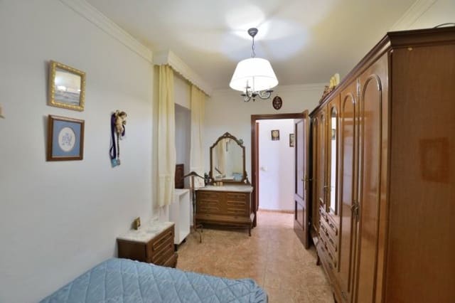 5 chambre Maison de Ville à vendre à Ronda avec garage - 170 000 € (Ref: 9108277)