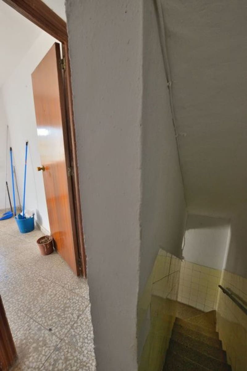 3 soveværelse Byhus til salg i Ronda med garage - € 110.000 (Ref: 9111763)