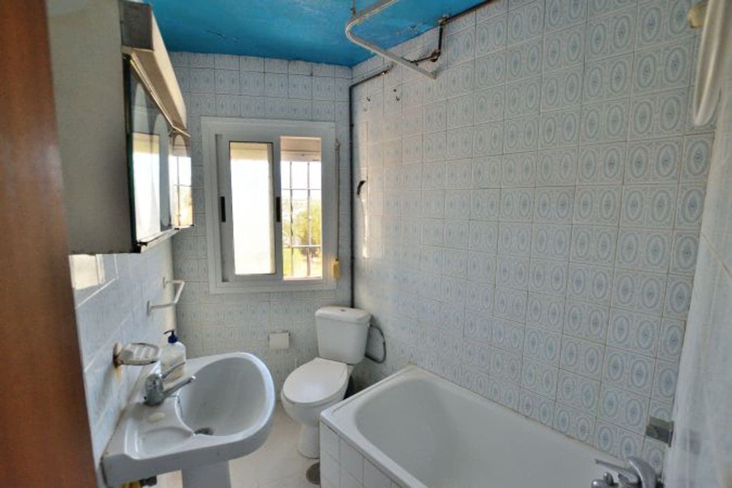 3 soveværelse Byhus til salg i Ronda med garage - € 110.000 (Ref: 9111763)