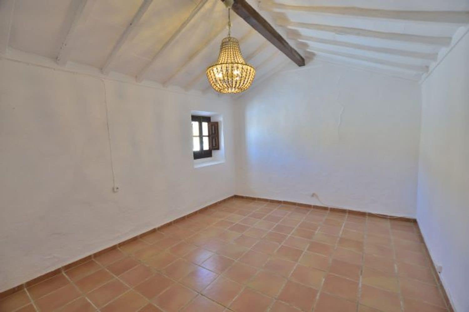 3 slaapkamer Finca/Landhuis te koop in Montecorto met garage - € 280.000 (Ref: 9111764)