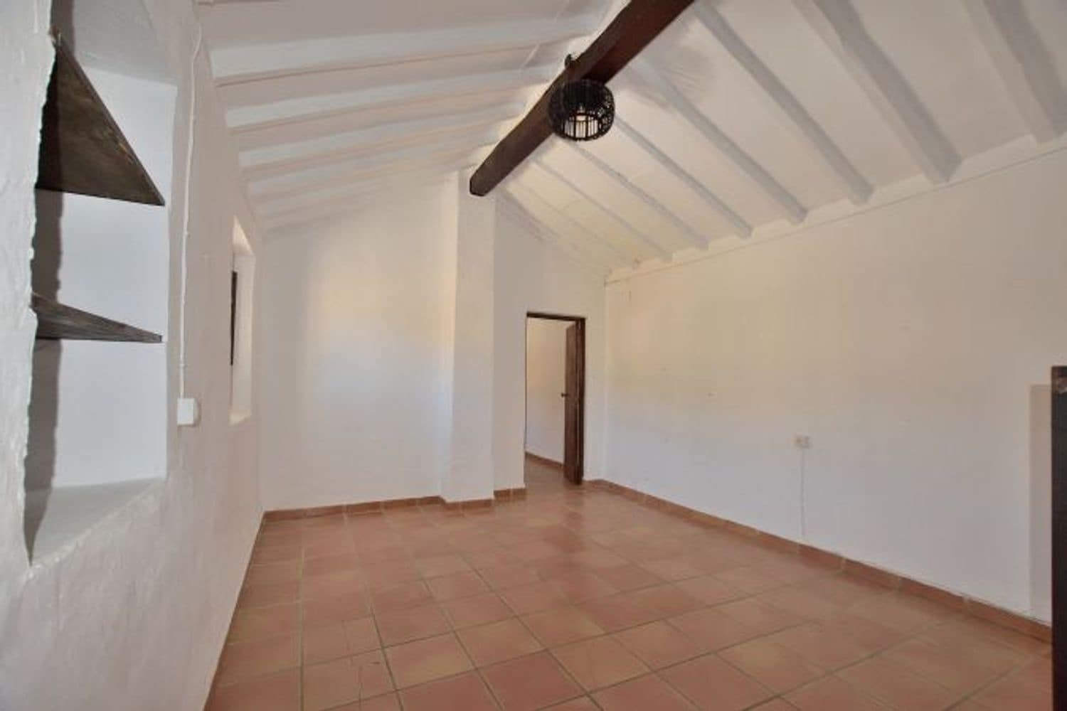 3 slaapkamer Finca/Landhuis te koop in Montecorto met garage - € 280.000 (Ref: 9111764)