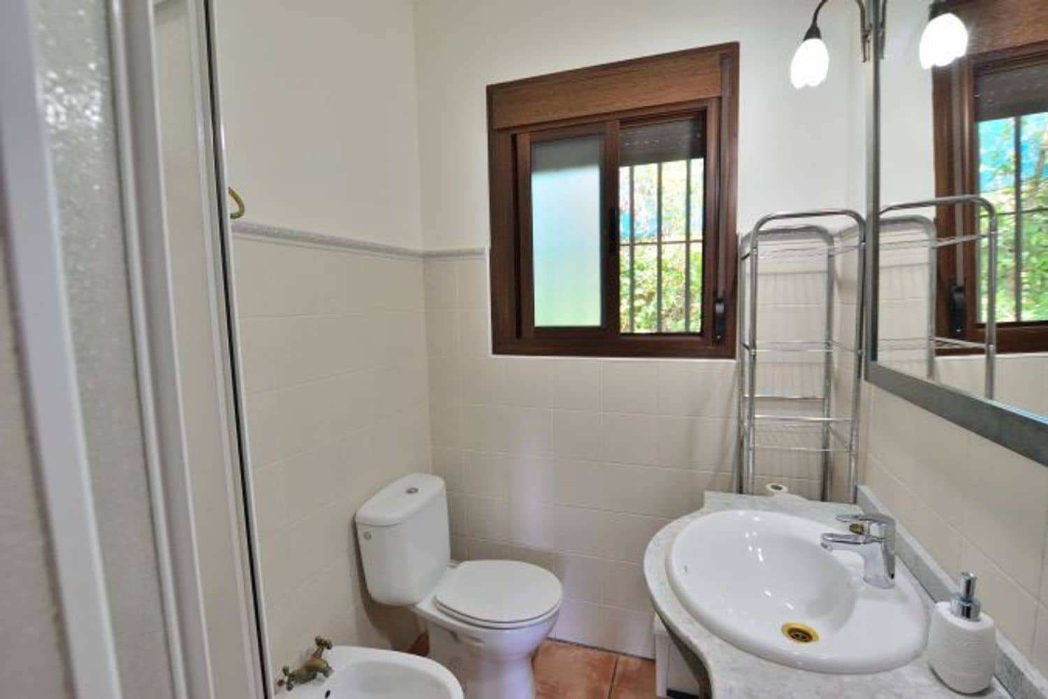 4 soveværelse Finca/Landehus til salg i El Gastor med swimmingpool garage - € 295.000 (Ref: 9111765)