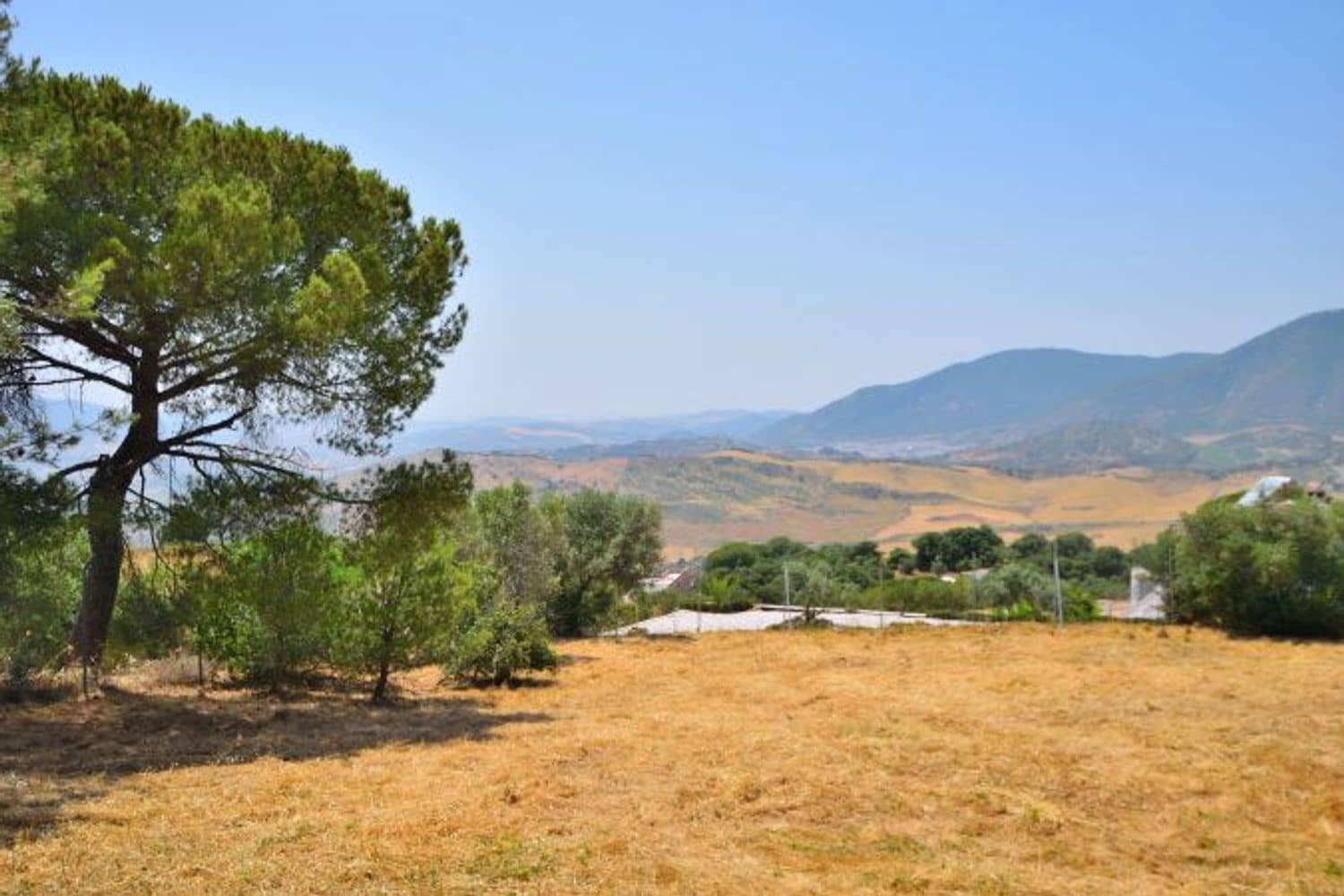 4 soveværelse Finca/Landehus til salg i El Gastor med swimmingpool garage - € 295.000 (Ref: 9111765)