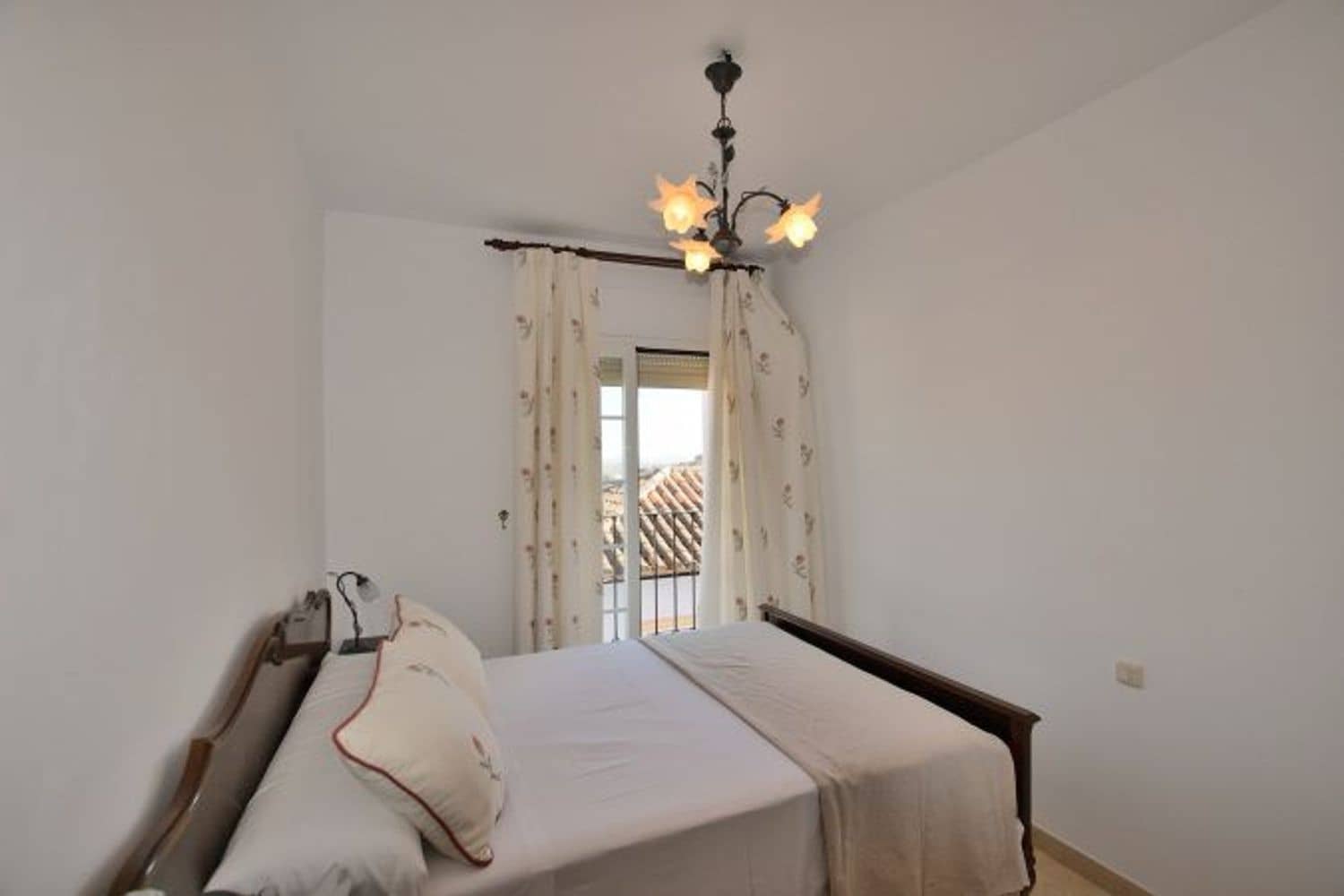 4 soveværelse Byhus til salg i El Gastor med garage - € 130.000 (Ref: 9142569)