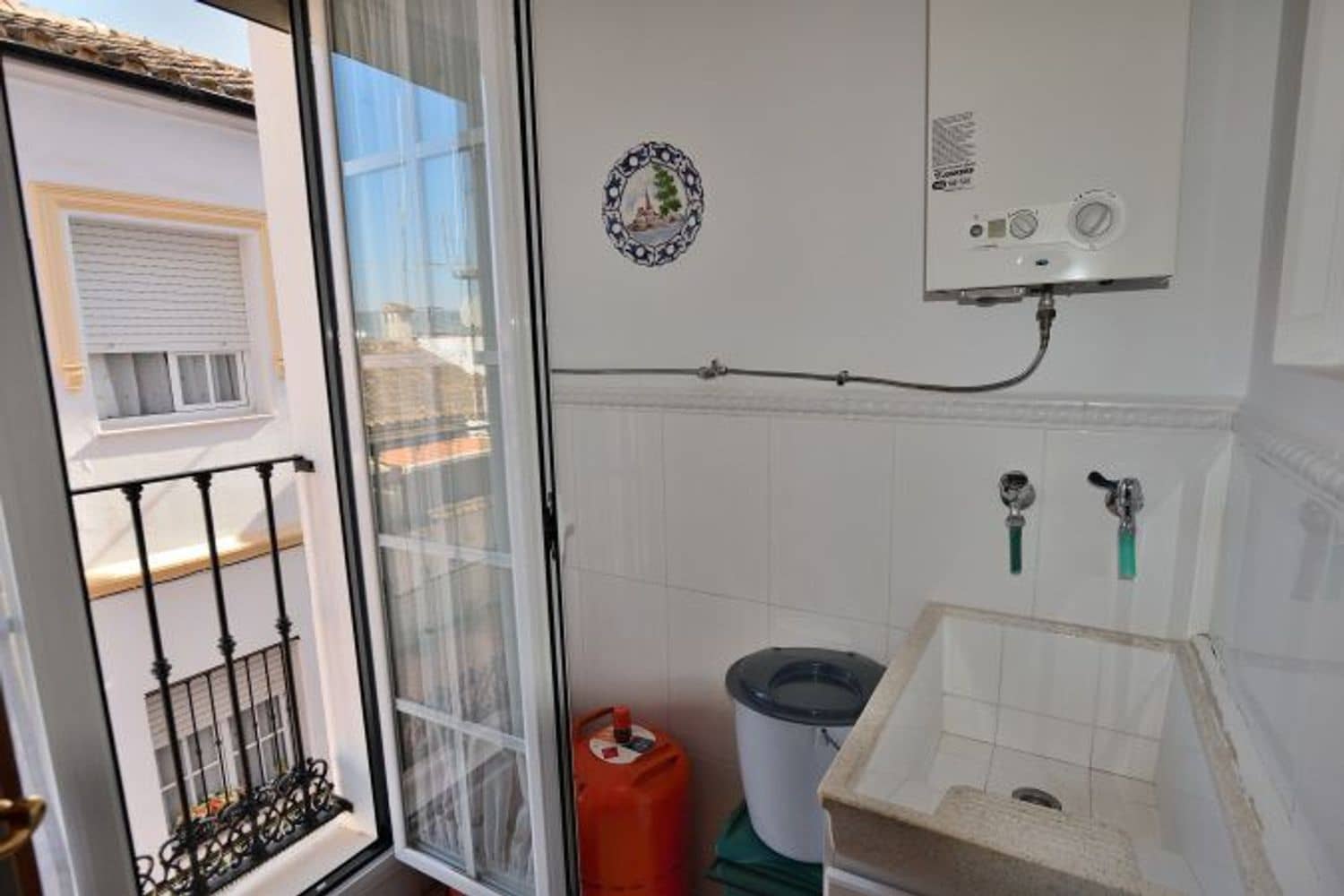 4 soveværelse Byhus til salg i El Gastor med garage - € 130.000 (Ref: 9142569)