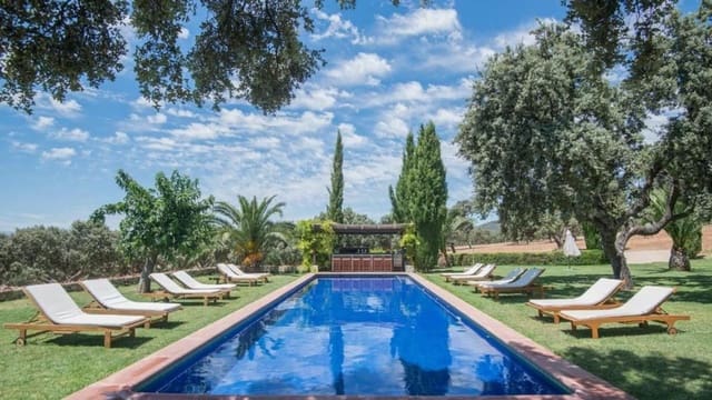 Hotel til salg i Ronda - € 2.500.000 (Ref: 9142570)